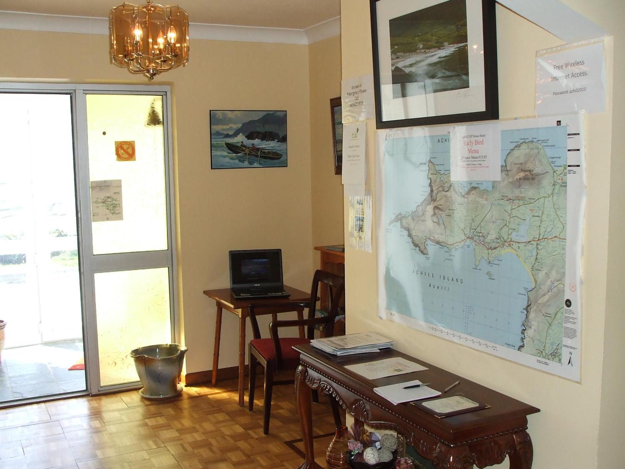 Achill West Coast House Bed and Breakfast Dooagh Eksteriør billede