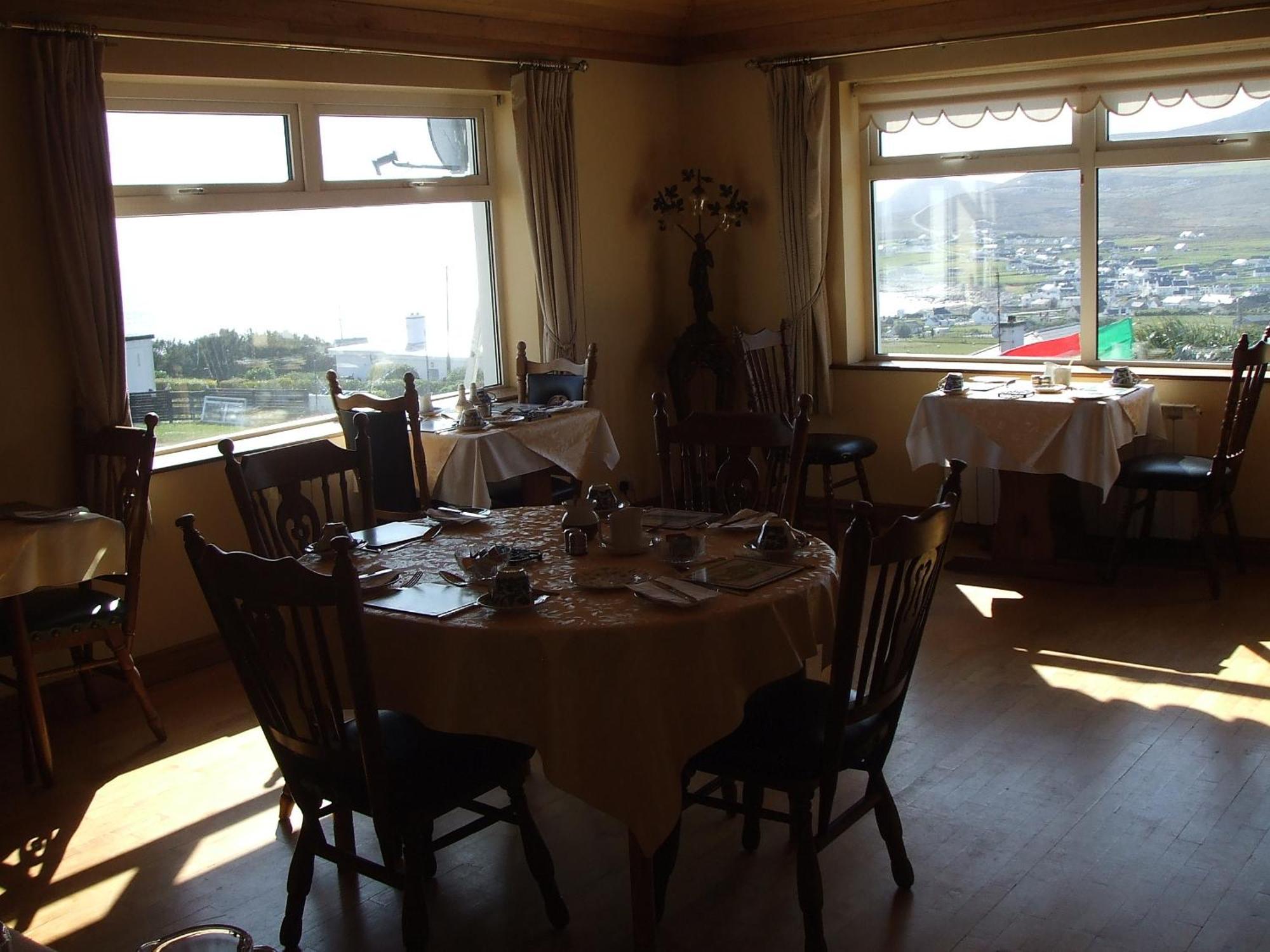 Achill West Coast House Bed and Breakfast Dooagh Eksteriør billede