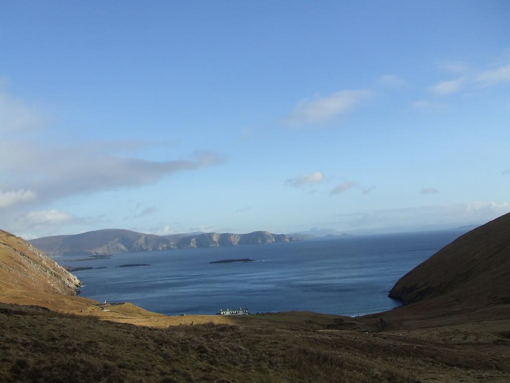 Achill West Coast House Bed and Breakfast Dooagh Eksteriør billede