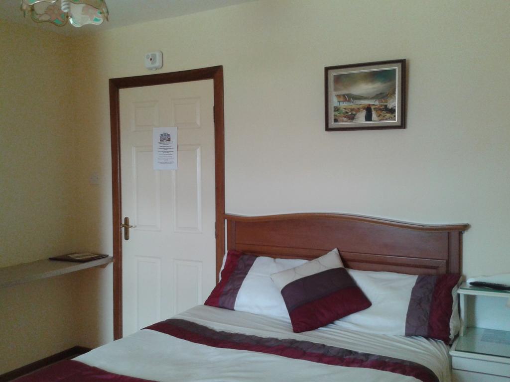 Achill West Coast House Bed and Breakfast Dooagh Eksteriør billede