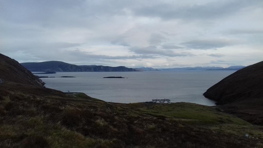 Achill West Coast House Bed and Breakfast Dooagh Eksteriør billede