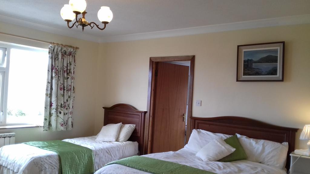 Achill West Coast House Bed and Breakfast Dooagh Eksteriør billede