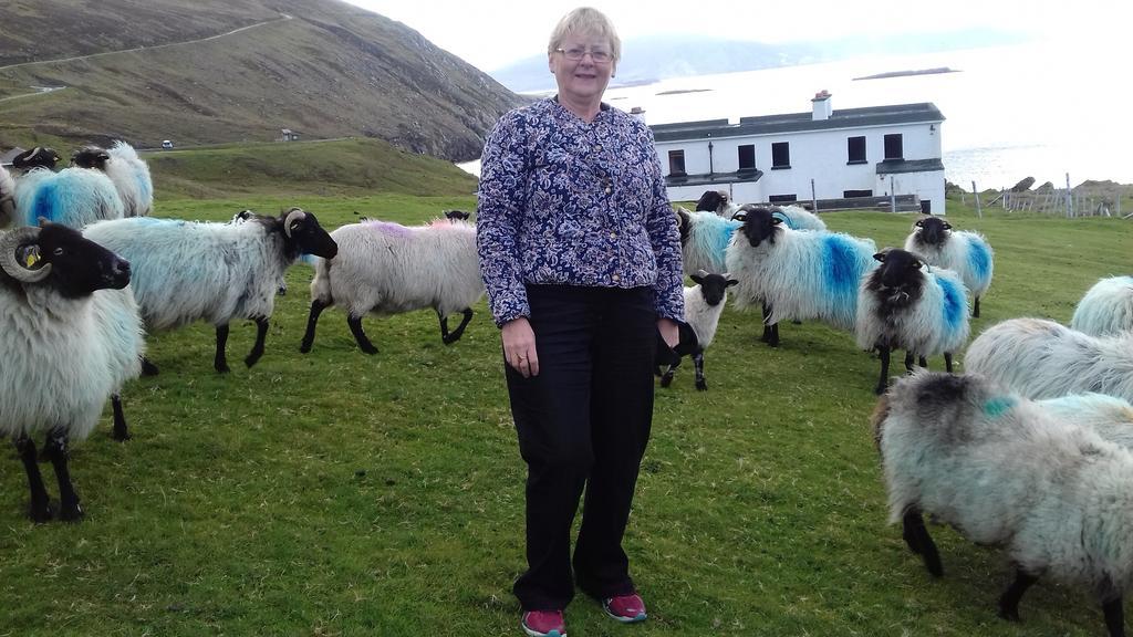 Achill West Coast House Bed and Breakfast Dooagh Eksteriør billede