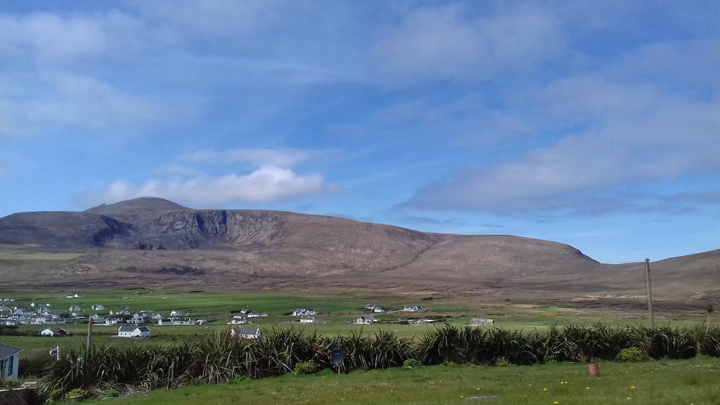 Achill West Coast House Bed and Breakfast Dooagh Eksteriør billede